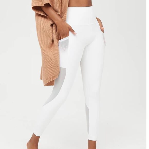 Aerie Offline Athletic Goals High waisted Mesh pockets white Leggings Size M - Picture 1 of 9